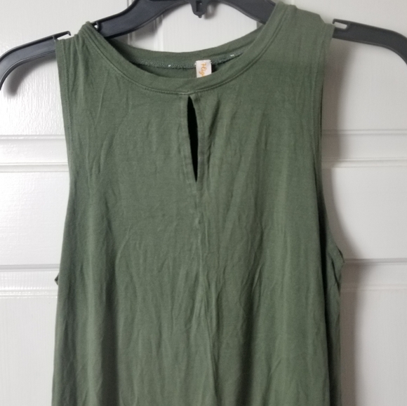 HIGH END HIPPIE Sleeveless Swing Keyhole Mini Sun Dress - Picture 9 of 9